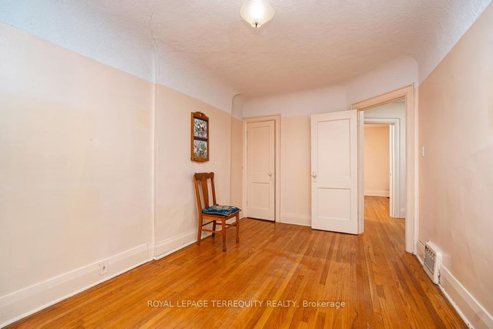 Photo 18 at 59 Ostend Avenue, Swansea, Toronto