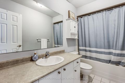 Photo 37 at 2 Laurelbank Crescent, Keswick North, Georgina