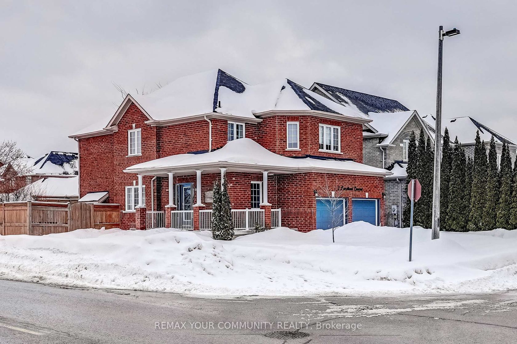 2 Laurelbank Crescent, Keswick North, Georgina 