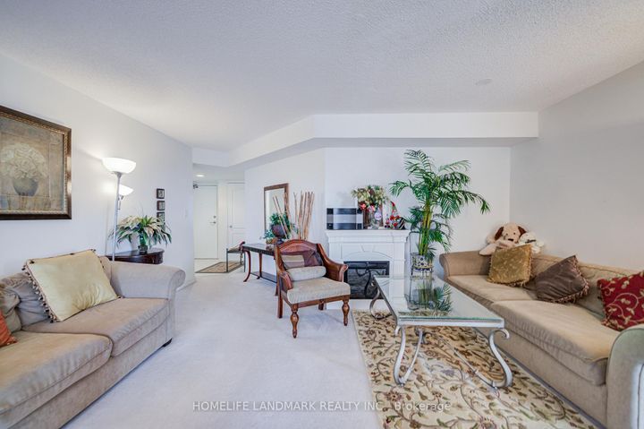 Photo 15 at 712 - 2 Rean Drive, Bayview Village, Toronto