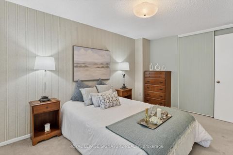 Photo 24 at 3 Early Appleway, Donalda, Toronto