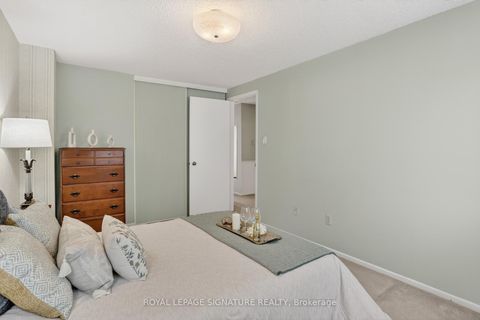 Photo 25 at 3 Early Appleway, Donalda, Toronto