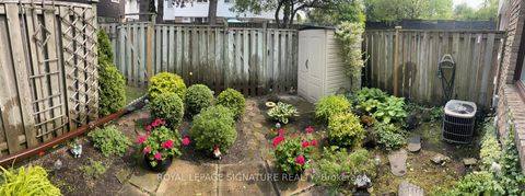 Photo 34 at 3 Early Appleway, Donalda, Toronto