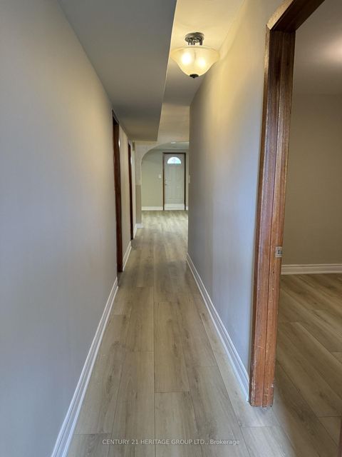 Photo 20 at 107 Hazelnut Crescent, Pleasant View, Toronto