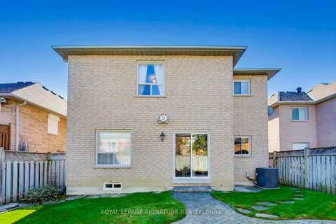 Photo 40 at 127 Mountcharles Crescent, Maple, Vaughan