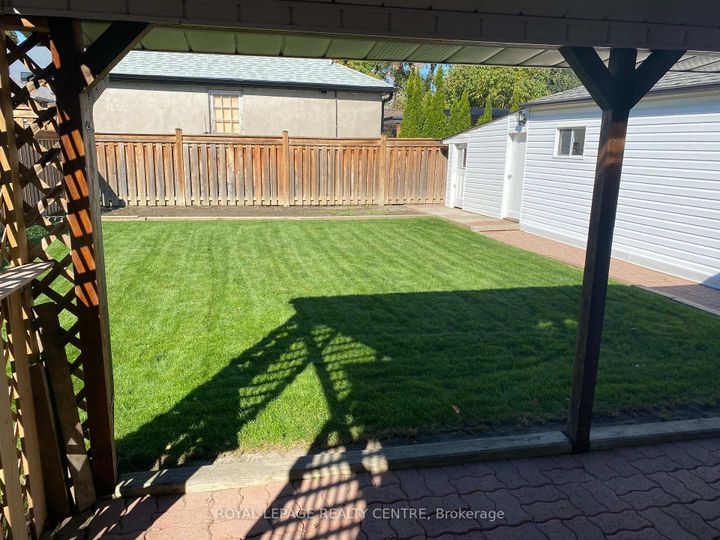 Photo 22 at 8 Davick Drive, Alderwood, Toronto