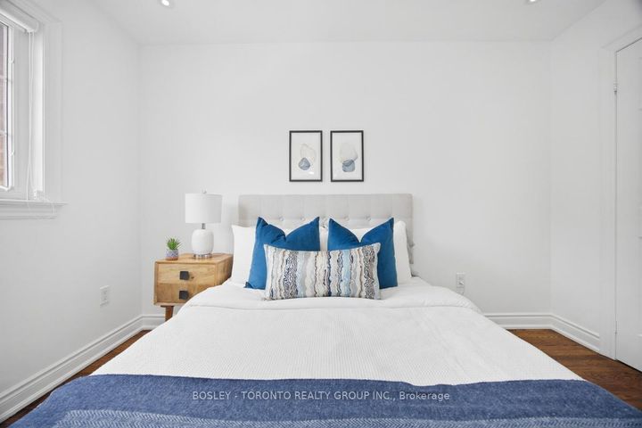 Photo 34 at 20 Isaac Devins Avenue, East Woodbridge, Vaughan