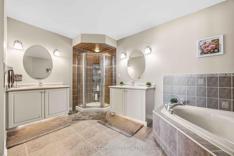 Photo 34 at 17 - 520 Silken Laumann Drive, Wyndham, Newmarket