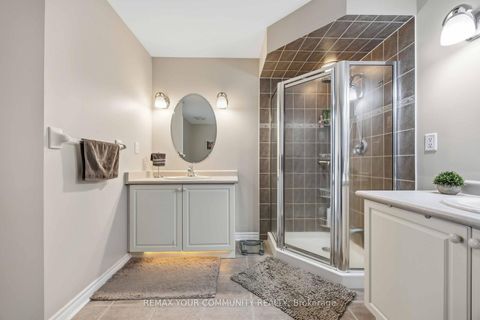 Photo 37 at 17 - 520 Silken Laumann Drive, Wyndham, Newmarket