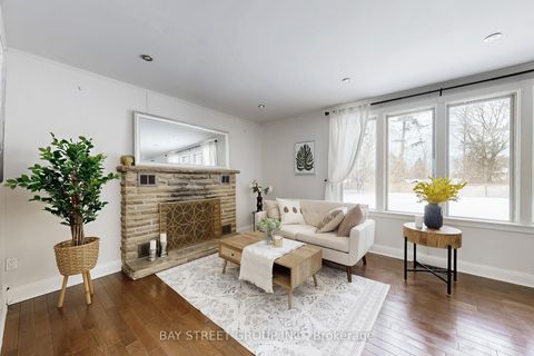 Photo 5 at 1011 Janette Street, Leslie Valley, Newmarket