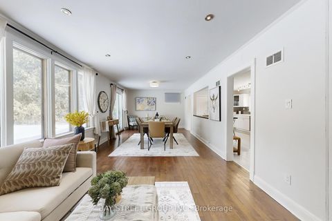 Photo 6 at 1011 Janette Street, Leslie Valley, Newmarket