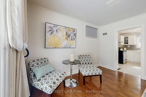 Photo 13 at 1011 Janette Street, Leslie Valley, Newmarket