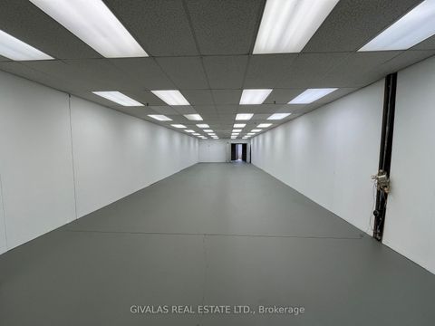 Photo 2 at 16 - 1220 Ellesmere Road, Bendale, Toronto