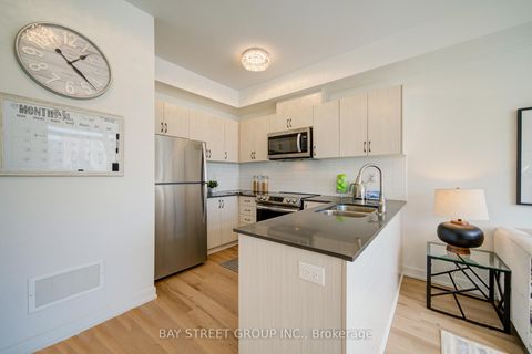 Photo 19 at 114 Dalhousie Street, Vaughan Grove, Vaughan