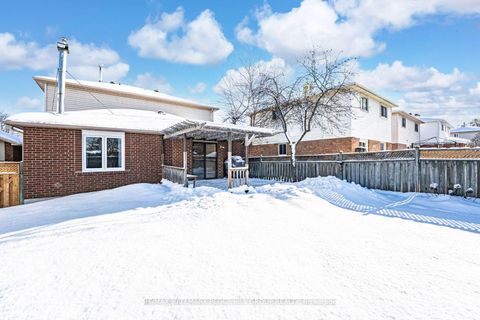 Photo 23 at 222 Bishop Drive, Ardagh, Barrie