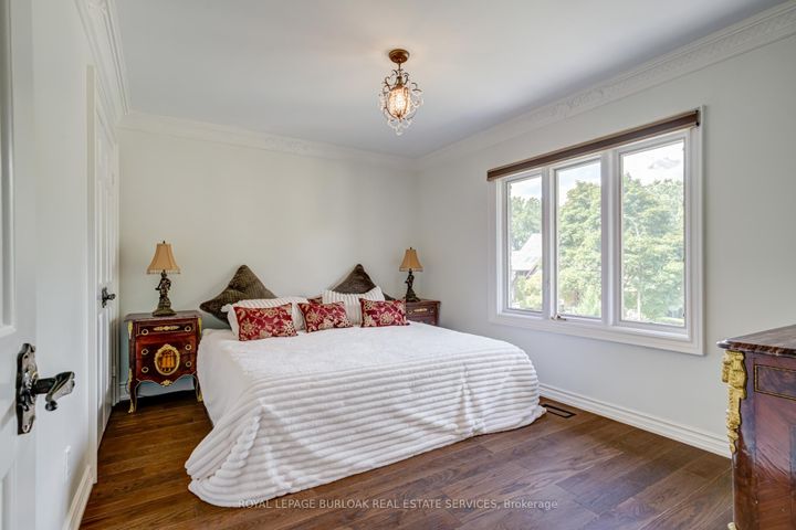 Photo 29 at 28 Stonegate Drive, Ancaster, Hamilton