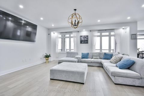 Photo 7 at 119 Franklin Trail, Rural Barrie Southwest, Barrie