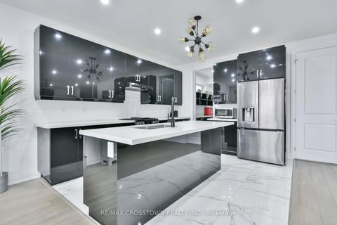 Photo 14 at 119 Franklin Trail, Rural Barrie Southwest, Barrie