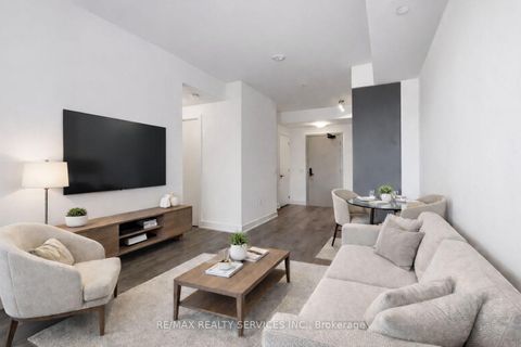 Photo 19 at 335 - 2075 King Road, King City, King