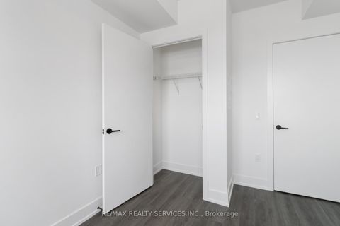 Photo 26 at 335 - 2075 King Road, King City, King