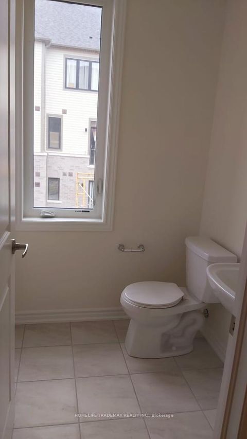 Photo 5 at 771 Eddystone Path, Donevan, Oshawa