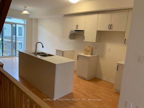 Photo 8 at 771 Eddystone Path, Donevan, Oshawa