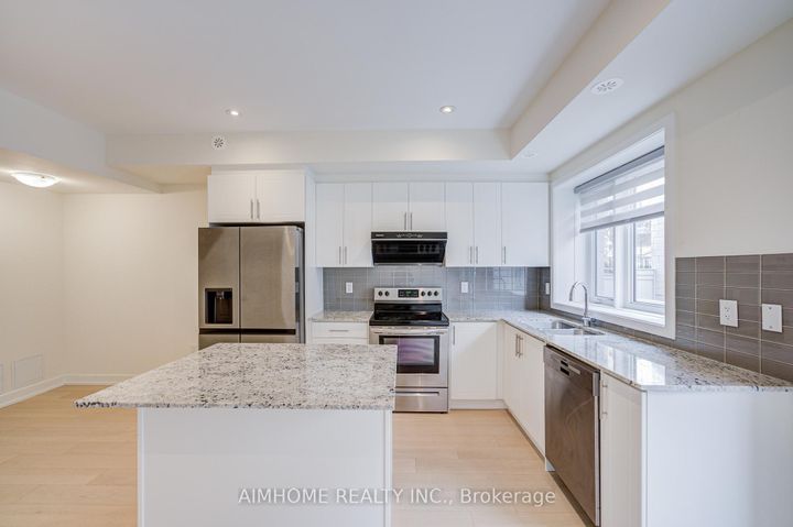 Photo 8 at 135 Frederick Tisdale Drive, CFB, Toronto