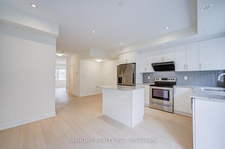 Photo 9 at 135 Frederick Tisdale Drive, CFB, Toronto