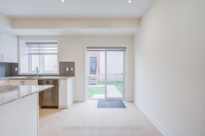 Photo 11 at 135 Frederick Tisdale Drive, CFB, Toronto