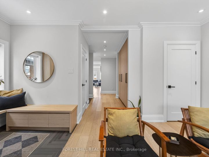 Photo 6 at 186 Wychwood Avenue, Cedarvale, Toronto