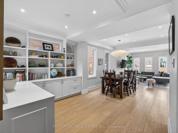 Photo 11 at 186 Wychwood Avenue, Cedarvale, Toronto