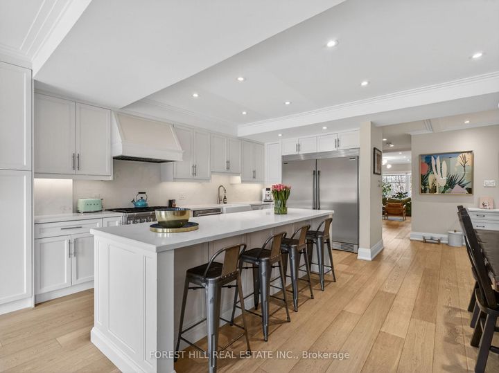 Photo 15 at 186 Wychwood Avenue, Cedarvale, Toronto