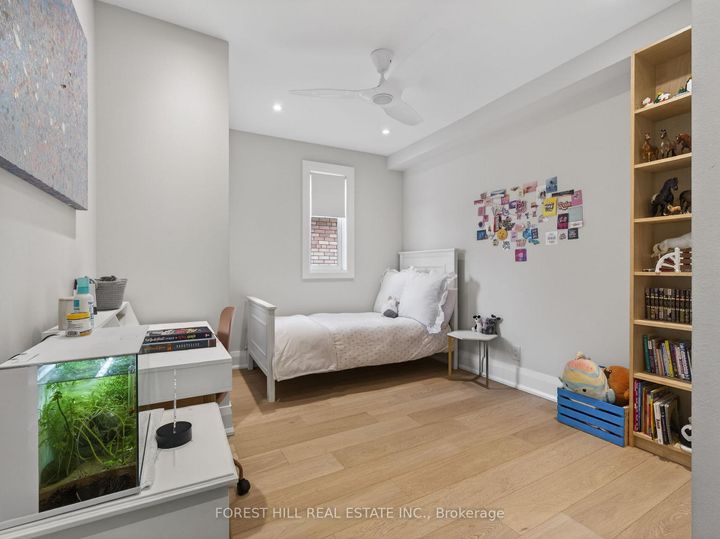 Photo 33 at 186 Wychwood Avenue, Cedarvale, Toronto