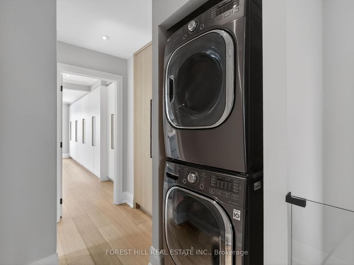 Photo 36 at 186 Wychwood Avenue, Cedarvale, Toronto