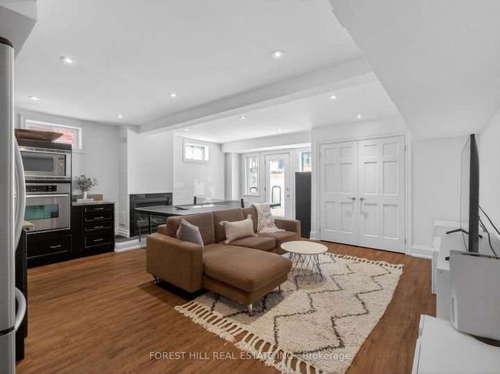 Photo 39 at 186 Wychwood Avenue, Cedarvale, Toronto