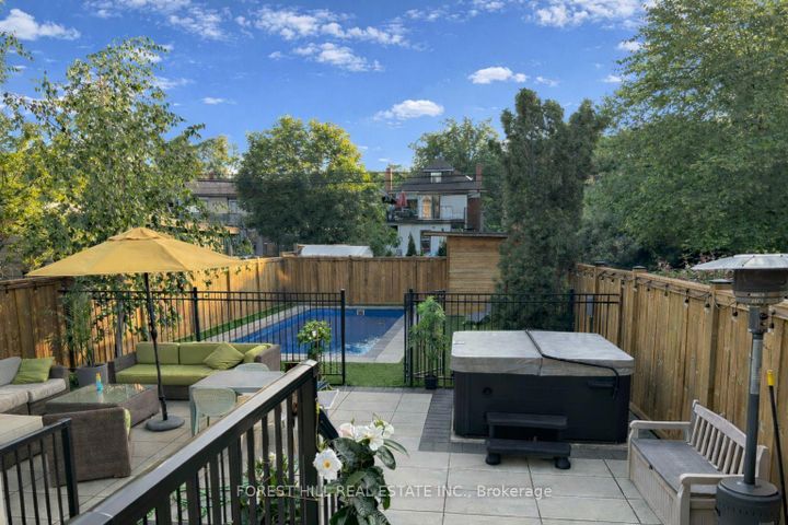 Photo 46 at 186 Wychwood Avenue, Cedarvale, Toronto