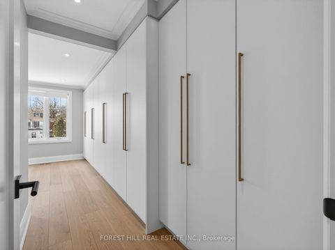 Photo 22 at 186 Wychwood Avenue, Cedarvale, Toronto