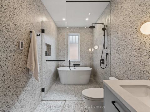 Photo 31 at 186 Wychwood Avenue, Cedarvale, Toronto