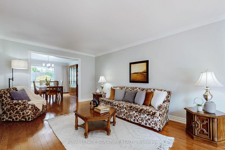 Photo 7 at 1729 Pengilley Place, Clarkson, Mississauga