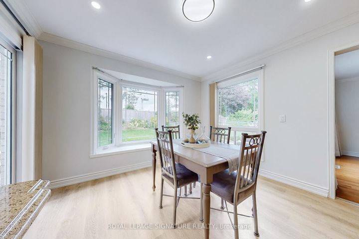 Photo 15 at 1729 Pengilley Place, Clarkson, Mississauga