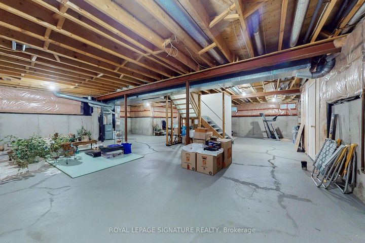 Photo 35 at 1729 Pengilley Place, Clarkson, Mississauga