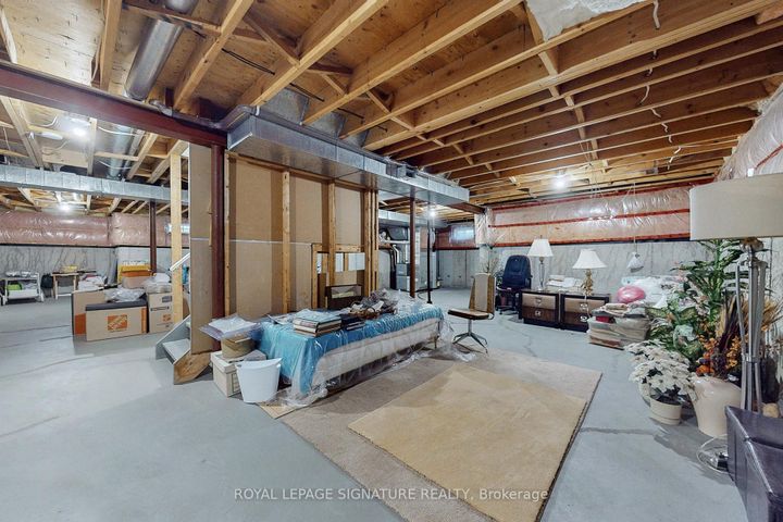 Photo 36 at 1729 Pengilley Place, Clarkson, Mississauga