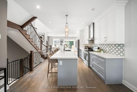 Photo 4 at 1213 Glencairn Avenue, Glen Park, Toronto