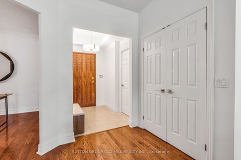 Photo 4 at 206 - 10 Old Mill Trail, Kingsway South, Toronto