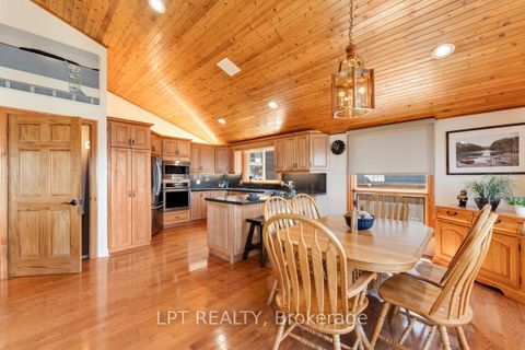 Photo 13 at 229 Lake Drive N, Historic Lakeshore Communities, Georgina