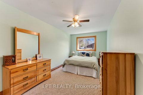 Photo 18 at 229 Lake Drive N, Historic Lakeshore Communities, Georgina