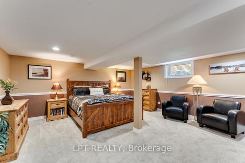 Photo 24 at 229 Lake Drive N, Historic Lakeshore Communities, Georgina