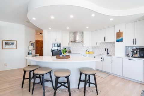 Photo 8 at 1409 - 2 Toronto Street, City Centre, Barrie