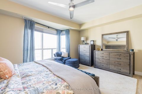 Photo 16 at 1409 - 2 Toronto Street, City Centre, Barrie