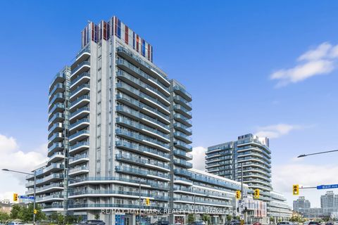 Photo 2 at 610 - 9471 Yonge Street, Observatory, Richmond Hill